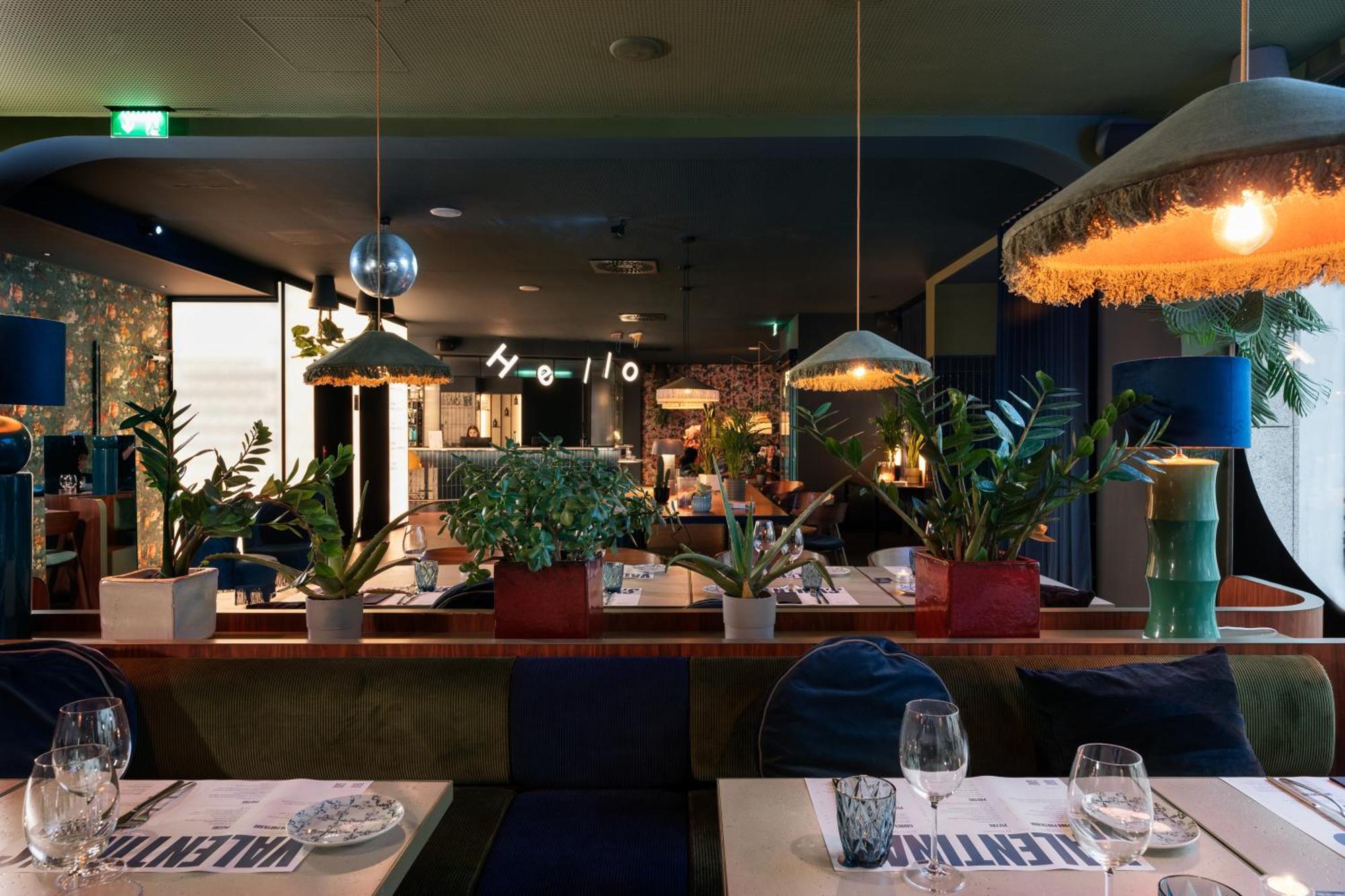 Chic&basic Gravity 4* Oporto
