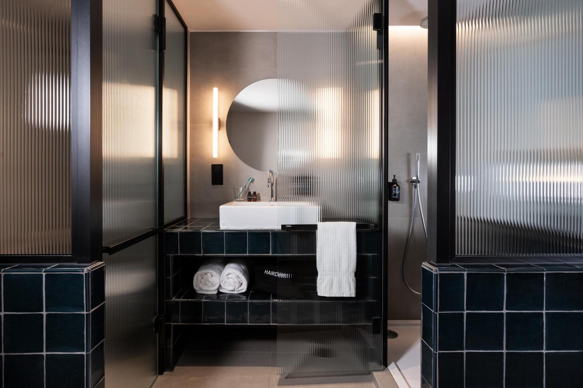 Hotel Chic&basic Gravity 4*